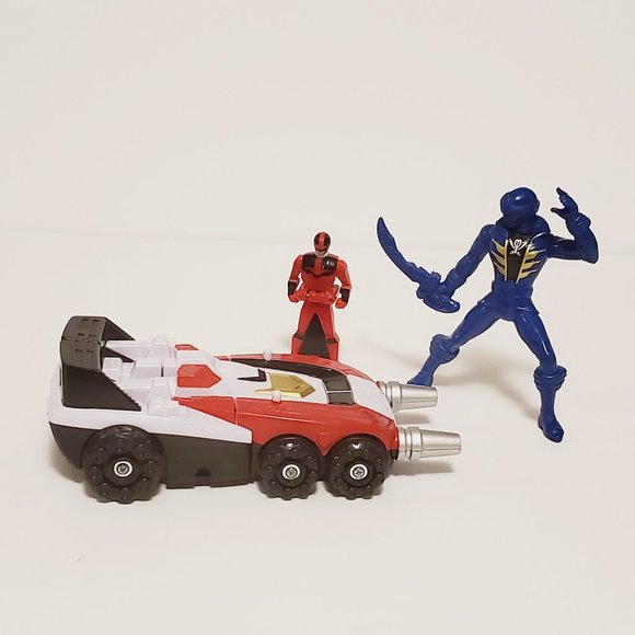 Power Rangers Super MegaForce Delta Runner Vehicle - Picture 7 of 11
